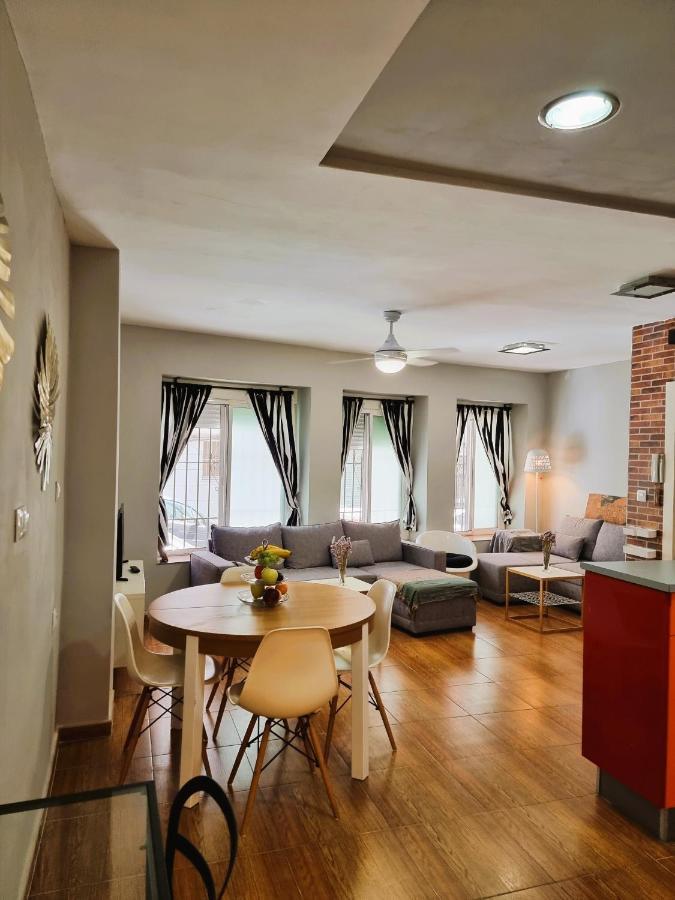 Claudia Tourist Apartment Alicante Eksteriør bilde