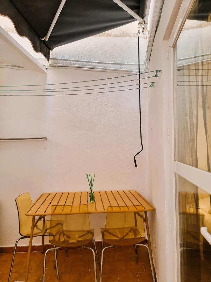 Claudia Tourist Apartment Alicante Eksteriør bilde